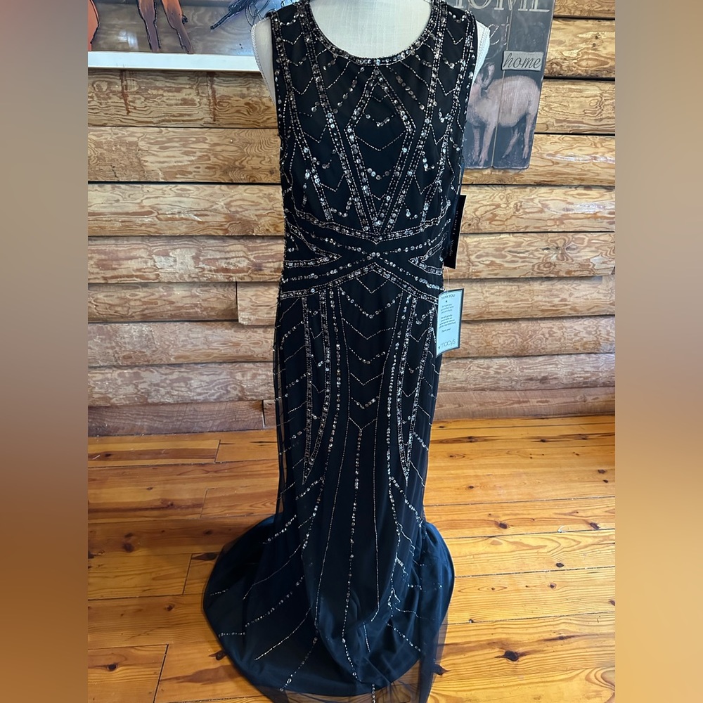 Beautiful Papell Studio dress
